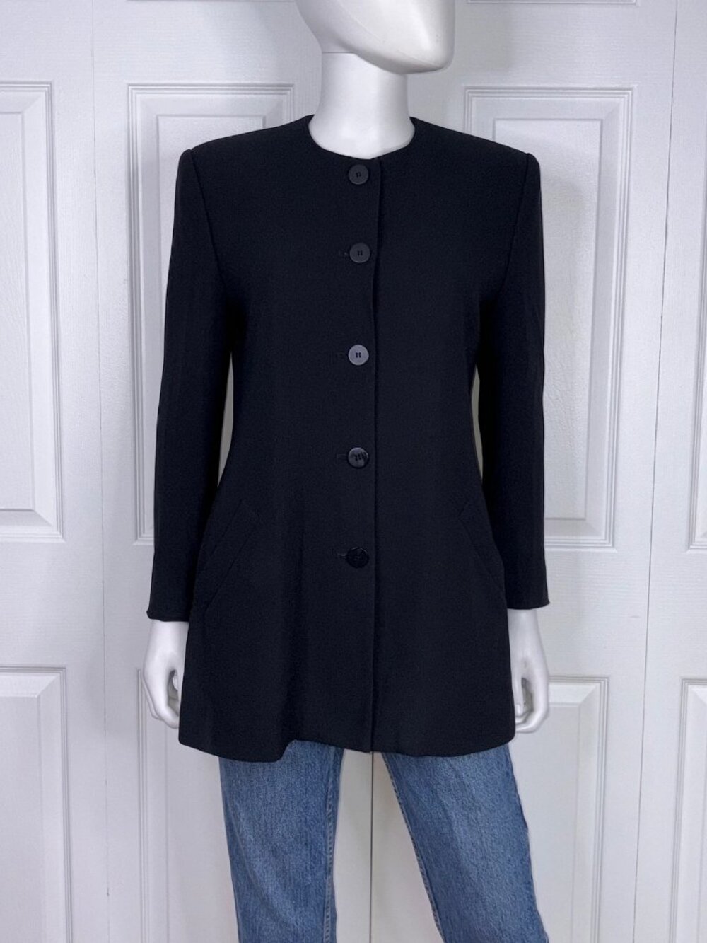 JONES NY women's black blazer size 6
